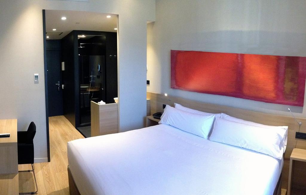 Comfort Double Room with Terrace